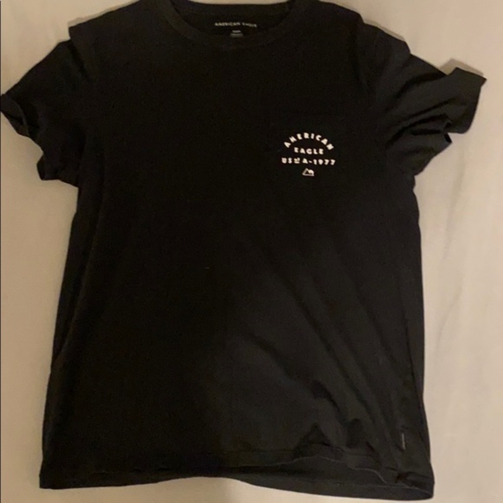 American Eagle short sleeve tee